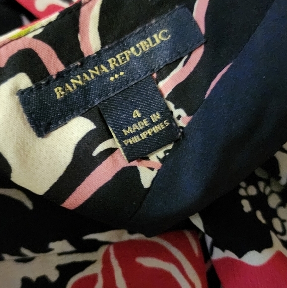 Banana Republic Dress Sleeveless Floral Keyhole Pleated Black Pink Size 4‎ A424 - Picture 4 of 5